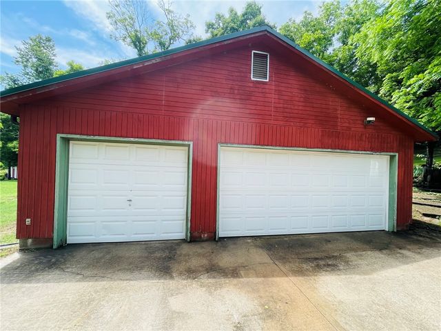2958 CR 560, Berryville, AR 72616