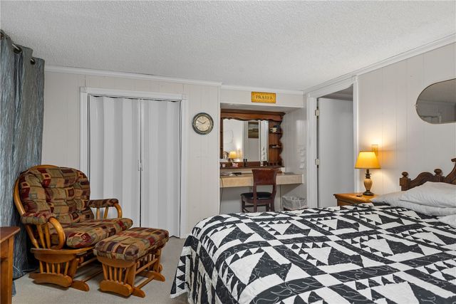 2958 CR 560, Berryville, AR 72616