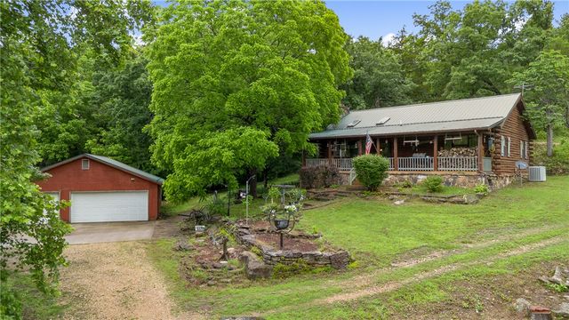 2958 CR 560, Berryville, AR 72616