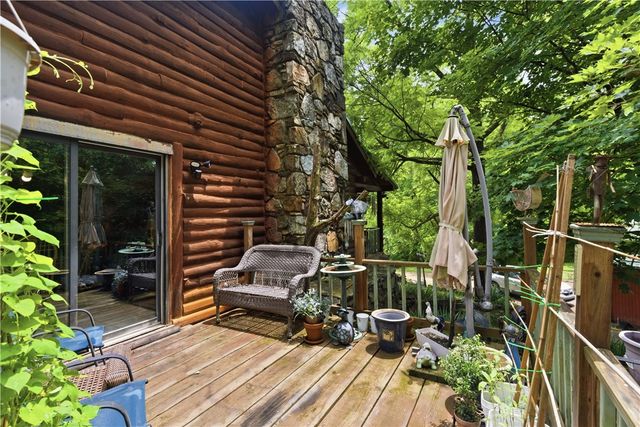2958 CR 560, Berryville, AR 72616