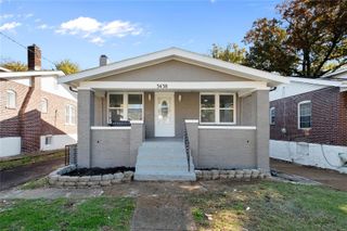 3438 Pine Grove Avenue, St Louis, MO 63121