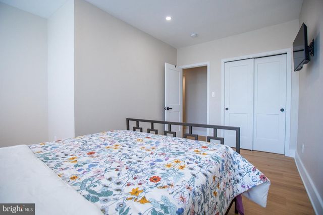 2351 E HAGERT ST, Philadelphia, PA 19125