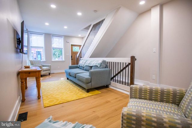 2351 E HAGERT ST, Philadelphia, PA 19125