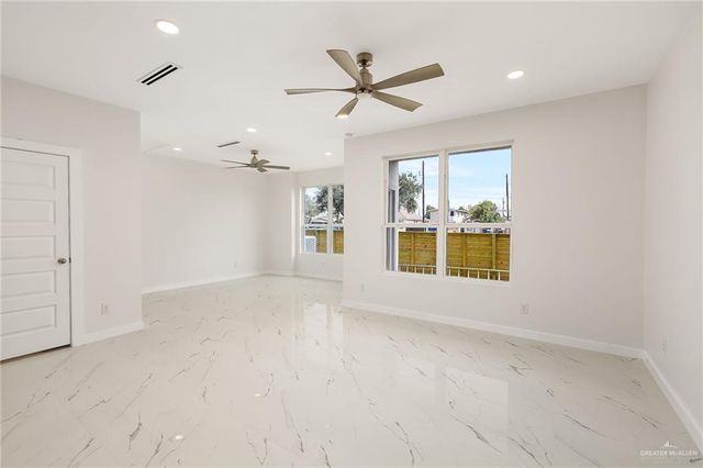 918 S Bicentennial Boulevard, Mcallen, TX 78501