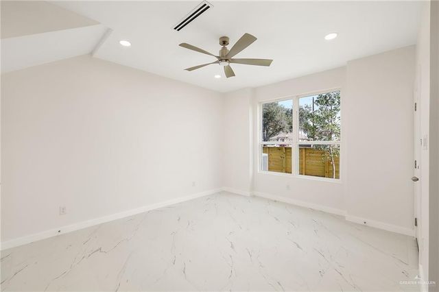 918 S Bicentennial Boulevard, Mcallen, TX 78501