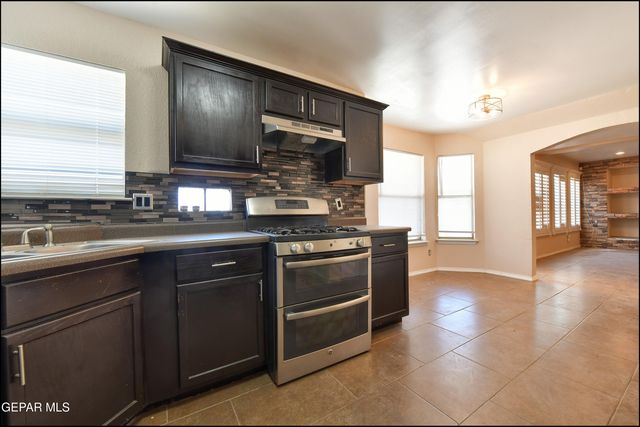 10397 Carter Scott Place, Socorro, TX 79927