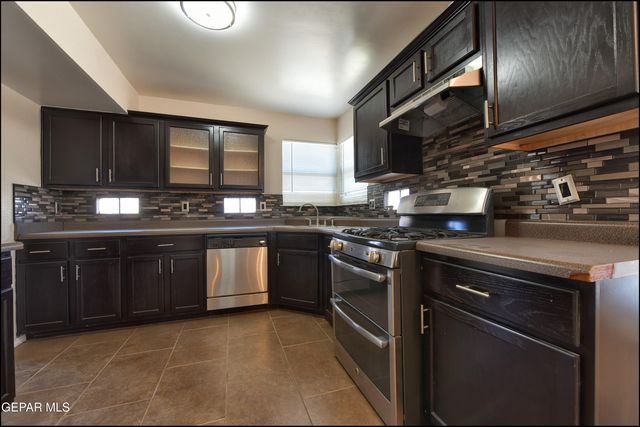 10397 Carter Scott Place, Socorro, TX 79927