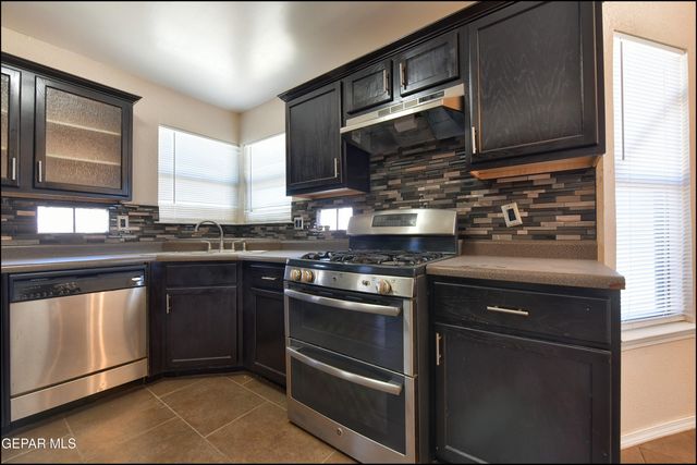 10397 Carter Scott Place, Socorro, TX 79927