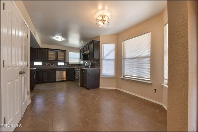 10397 Carter Scott Place, Socorro, TX 79927