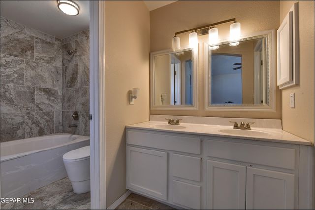 10397 Carter Scott Place, Socorro, TX 79927