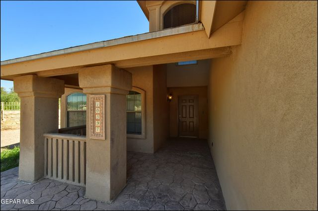 10397 Carter Scott Place, Socorro, TX 79927