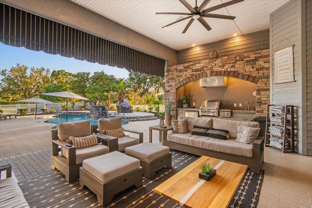 11441 HAMMOCK OAKS COURT, Lithia, FL 33547