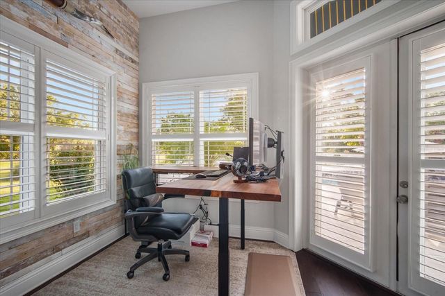 11441 HAMMOCK OAKS COURT, Lithia, FL 33547