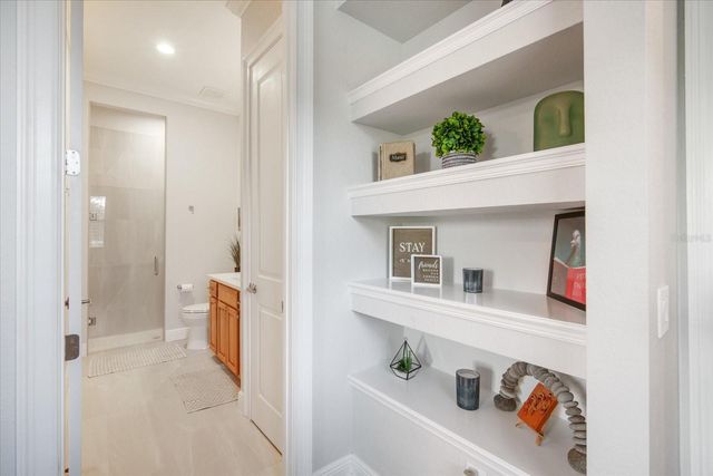 11441 HAMMOCK OAKS COURT, Lithia, FL 33547