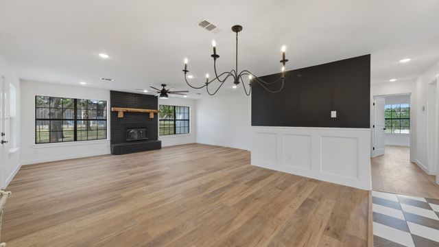 109 Aslan Road, Poolville, TX 76487