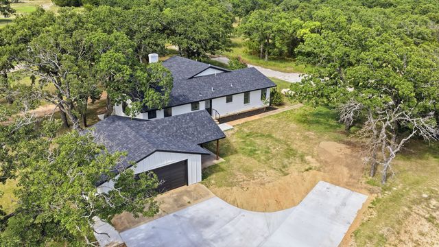 109 Aslan Road, Poolville, TX 76487