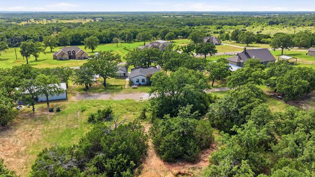 109 Aslan Road, Poolville, TX 76487
