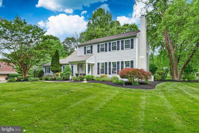925 SAINT ANDREWS DR, Malvern, PA 19355