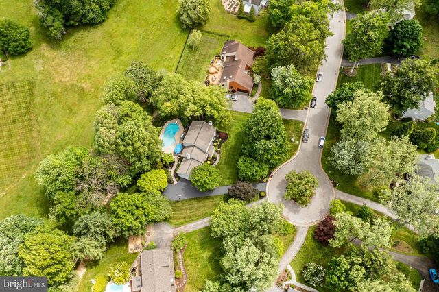 925 SAINT ANDREWS DR, Malvern, PA 19355
