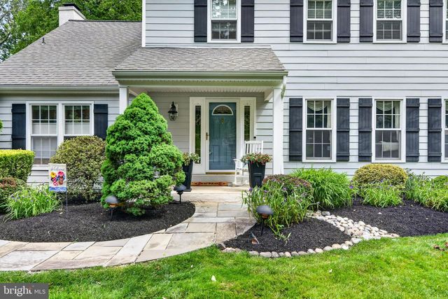 925 SAINT ANDREWS DR, Malvern, PA 19355