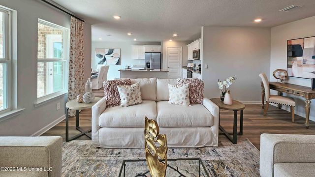 209 Raulston Drive, Byram, MS 39272