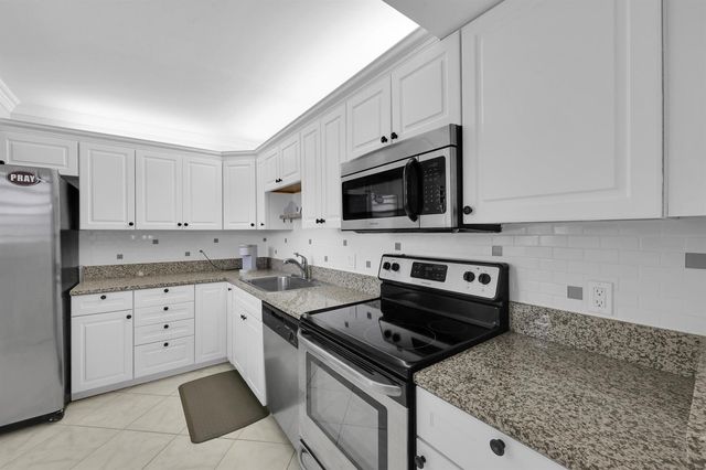 400 Ocean Trail Way 205, Jupiter, FL 33477
