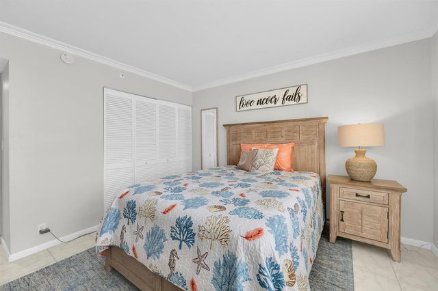 400 Ocean Trail Way 205, Jupiter, FL 33477