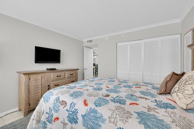400 Ocean Trail Way 205, Jupiter, FL 33477