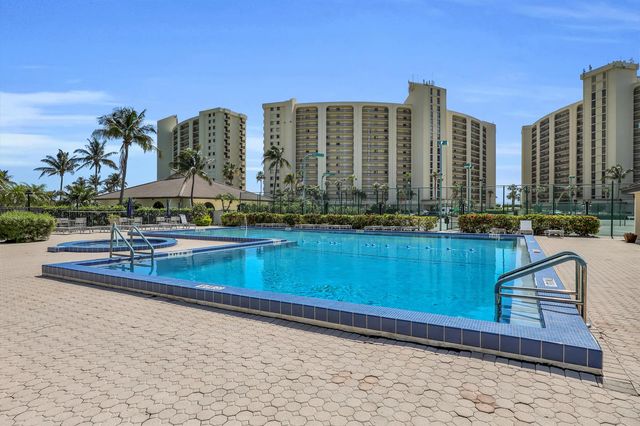 400 Ocean Trail Way 205, Jupiter, FL 33477
