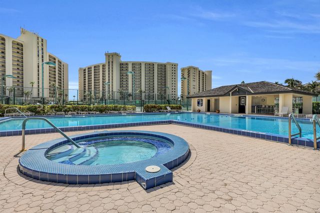 400 Ocean Trail Way 205, Jupiter, FL 33477