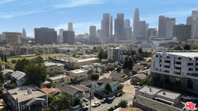 306 N Bixel Street, Los Angeles, CA 90026