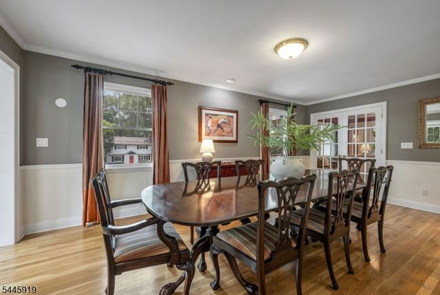 4 Burma Rd, Wyckoff Twp., NJ 07481