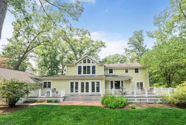 4 Burma Rd, Wyckoff Twp., NJ 07481
