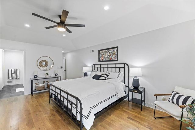 2042 Condolea Drive, Leawood, KS 66209