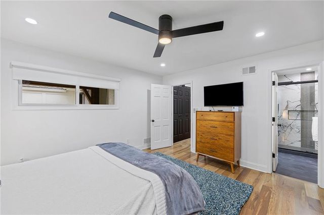 2042 Condolea Drive, Leawood, KS 66209