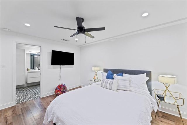 2042 Condolea Drive, Leawood, KS 66209