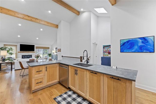 2042 Condolea Drive, Leawood, KS 66209