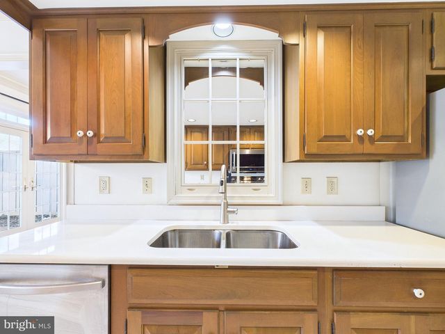 42 KENSINGTON SQ, Mechanicsburg, PA 17050