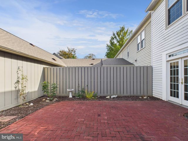 42 KENSINGTON SQ, Mechanicsburg, PA 17050