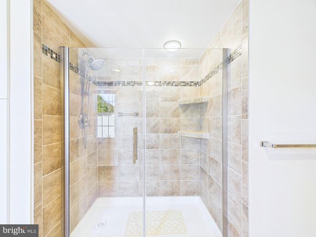 42 KENSINGTON SQ, Mechanicsburg, PA 17050