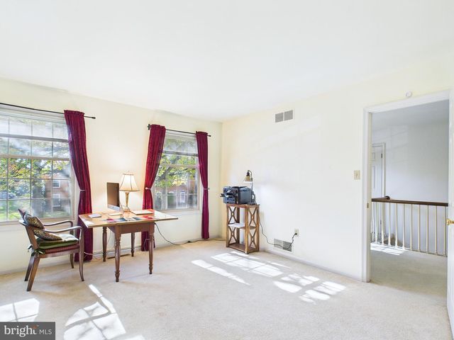 42 KENSINGTON SQ, Mechanicsburg, PA 17050