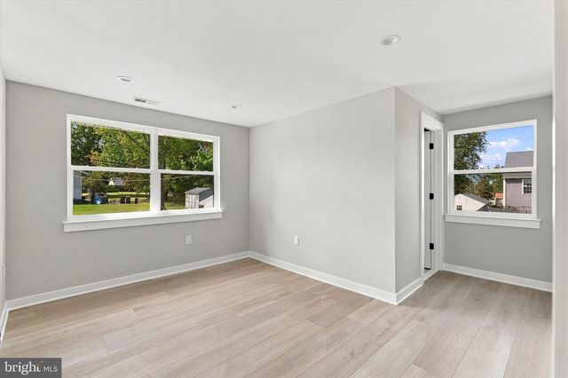 942 SURREY DR, Blue Bell, PA 19422