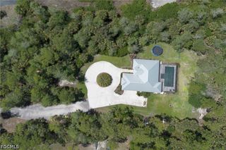 421 35th AVE NE, Naples, FL 34120