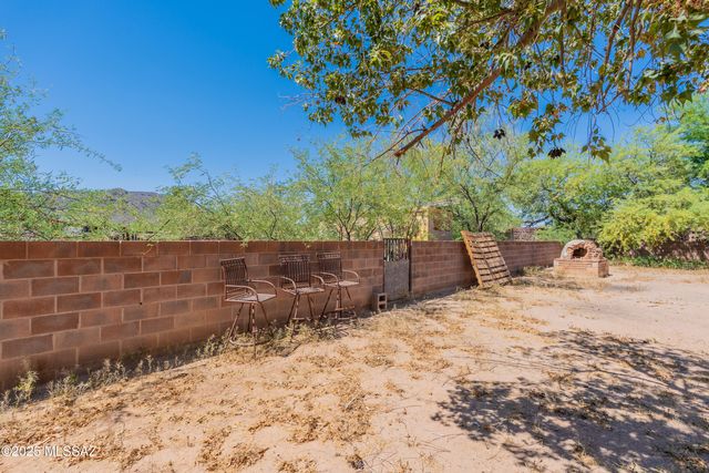 7710 S Gila Avenue, Tucson, AZ 85746
