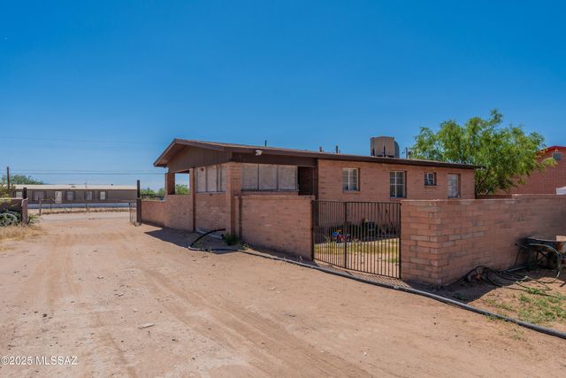 7710 S Gila Avenue, Tucson, AZ 85746