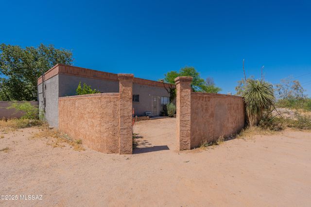 7710 S Gila Avenue, Tucson, AZ 85746