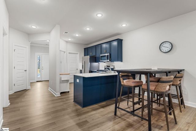 120 Callen Drive, Greenville, SC 29607