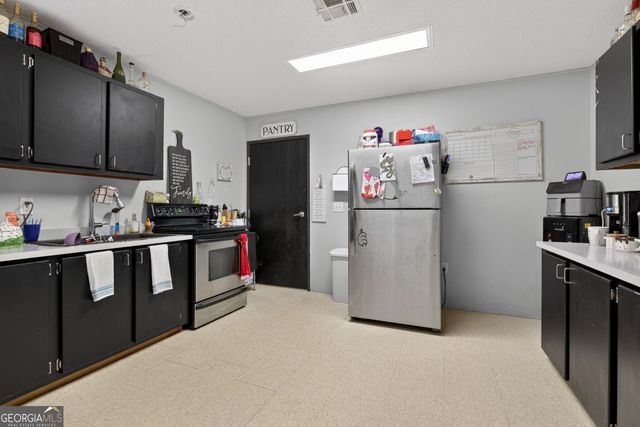 105 W Blue Branch Road, Eatonton, GA 31024