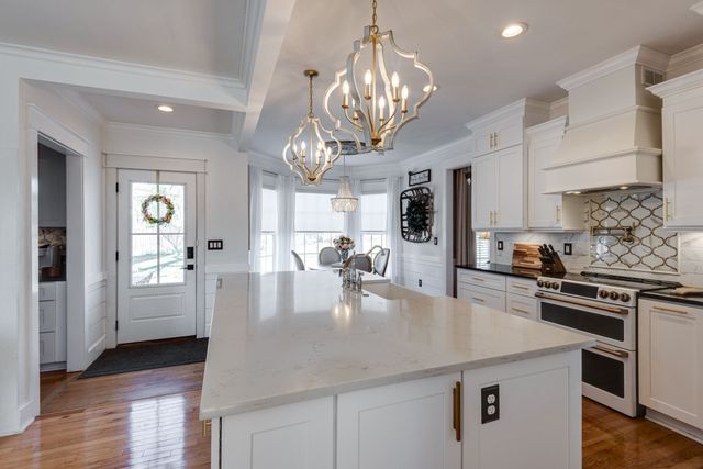 111 Meadowood Loop, Burns, TN 37029