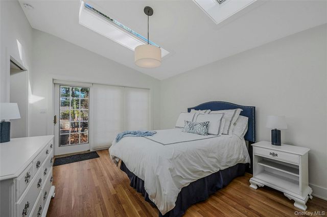 3 Old Town Lane, Huntington, NY 11743